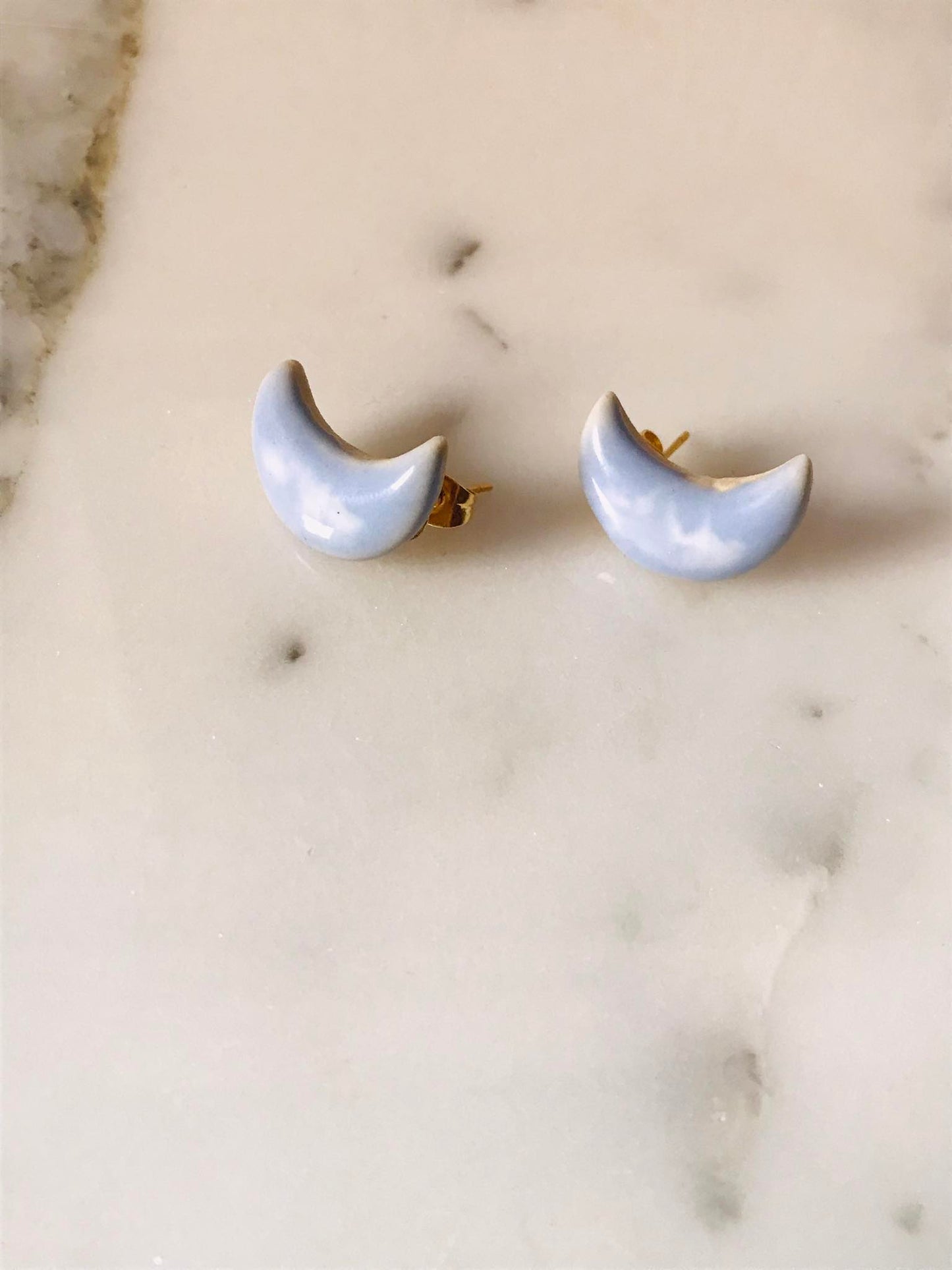 Moon earrings, Lait bleu n°2