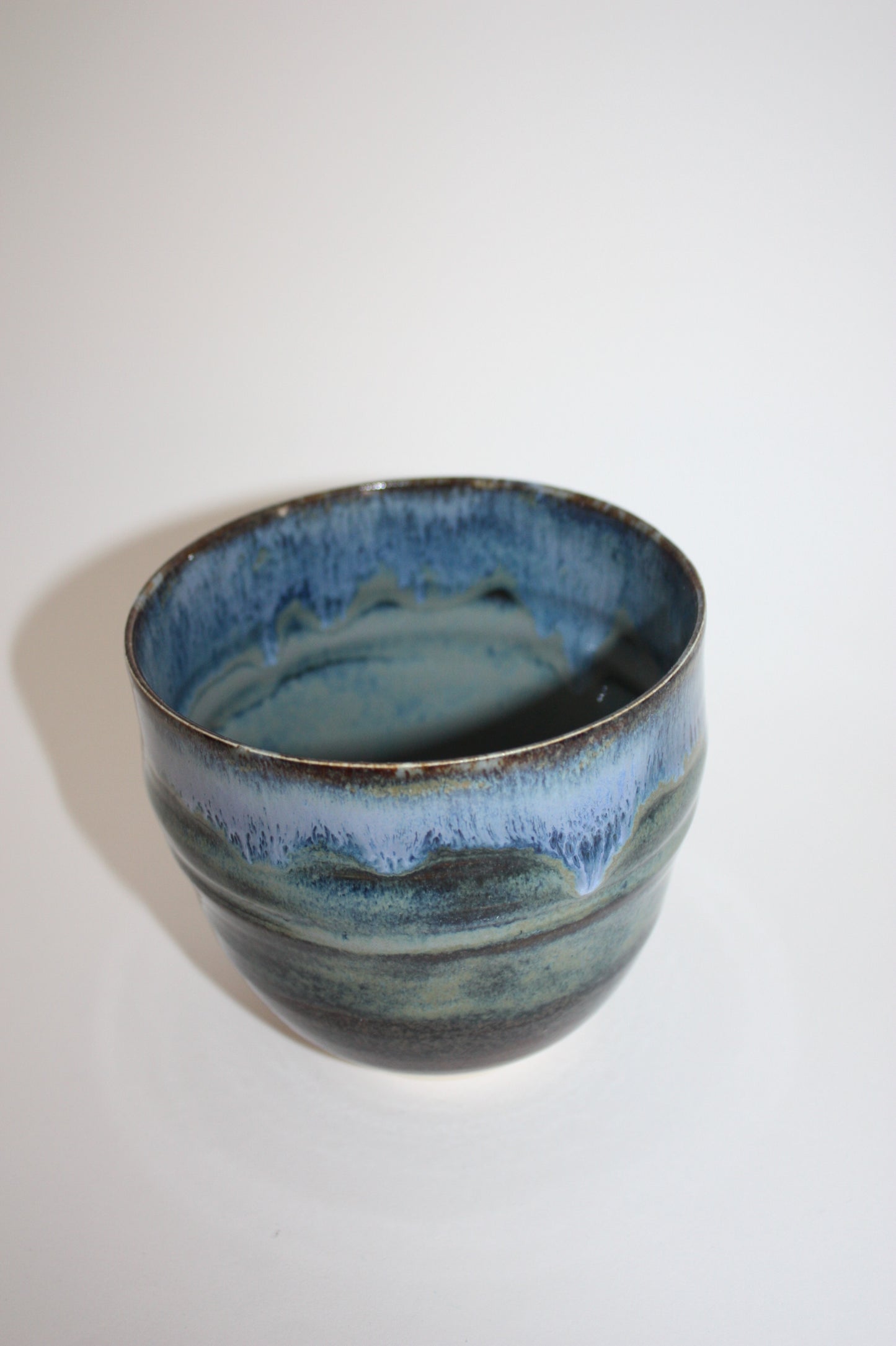 Small Storm cup, Vague marine écumeuse